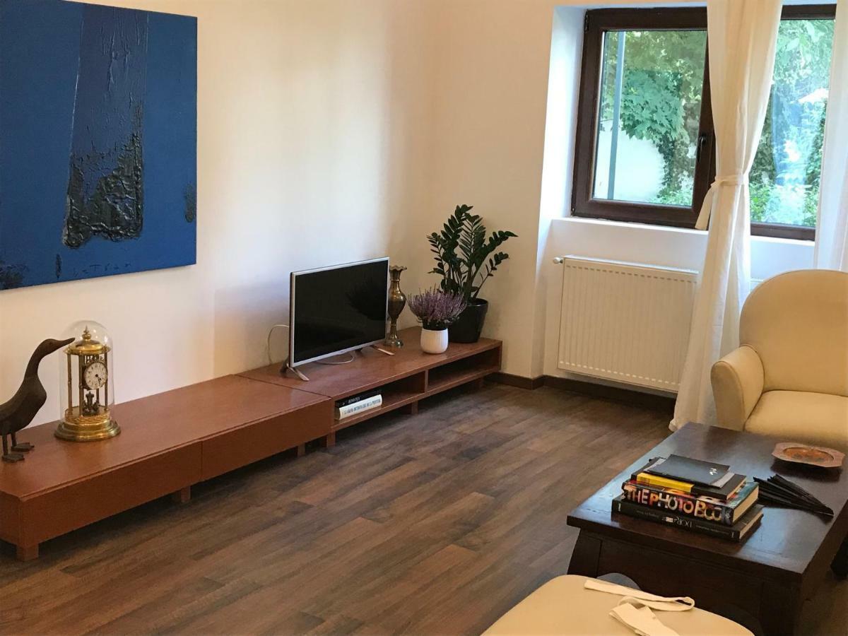 Olympia 23 Studio Apartment บูคาเรสต์ ภายนอก รูปภาพ